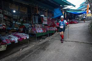 BIB: 300
                            <button type="button" onclick="openModal(22795464)" class="btn btn-primary btn-sm float-right btn-popup" data-toggle="modal" data-target=".modal-high-quality">
                        <i class="fas fa-shopping-cart"></i> Add to Cart
                    </button>
                                            <button type="button" onclick="isThisMe(22795464, true)" class="btn btn-success btn-sm float-right btn-popup btn-isme hidden" data-toggle="tooltip" data-placement="bottom" title="นี่คือรูปของคุณใช่ไหม คลิกที่นี่เพื่อเอาเข้าอัลบั้ม">
                        <i class="fas fa-plus"></i> Add to album
                    </button>
                    <button type="button" onclick="isThisMe(22795464, false)" class="btn btn-warning btn-sm float-right btn-popup btn-isnotme hidden">
                        <i class="fas fa-ban"></i> Remove from album
                    </button>